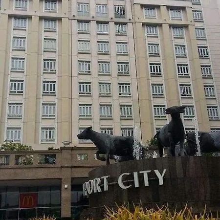 Staycation Condotel @ 150 Newport Pasay City Manila Bagian luar foto
