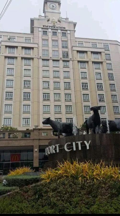 Staycation Condotel @ 150 Newport Pasay City Manila Bagian luar foto